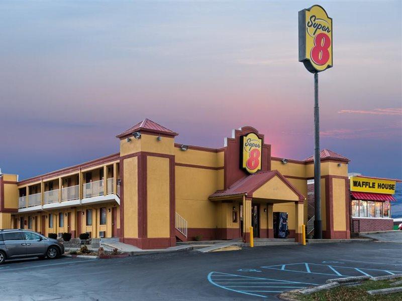 Super 8 By Wyndham Indianapolis-Southport Rd Motel Exterior foto
